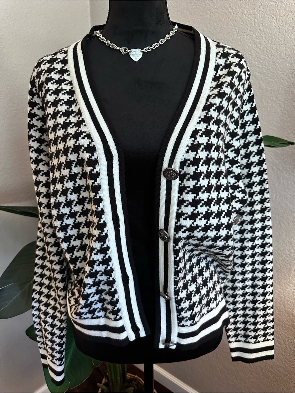 Cyrus Black & White Houndstooth V-Neck Cardigan